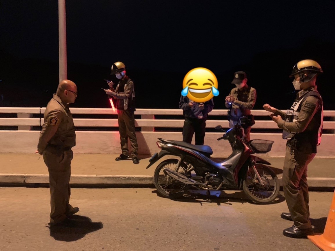 ตั้งจุดตรวจ จุดสกัด บริเวณหน้า สภ.แม่สะเรียง และบริเวณ สะพานแม่ยวม บริเวณจุดเสี่ยงจุดล่อแหลมในพื้นที่ เพื่อให้ชุดเคลื่อนที่เร็วเร่งรัดและเข้มงวดผลการจับกุมในข้อหาเมาแล้วขับ