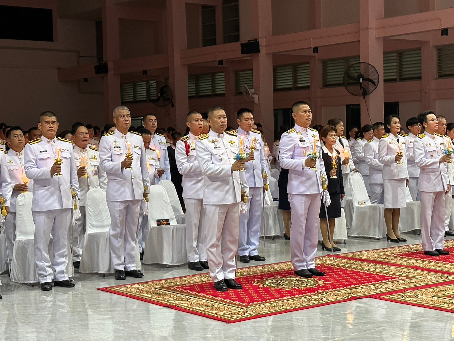 กิจกรรมทำบุญตักบาตร เนื่องในโอกาสเฉลิมพระเกียรติสมเด็จพระนางเจ้าสิริกิติ์พระบรมราชินีนาถพระบรมราชชนนีพันปีหลวง เนื่องในโอกาสวันเฉลิมพระชนมพรรษา 12 สิงหาคม 2566,สภ.แม่สะเรียง