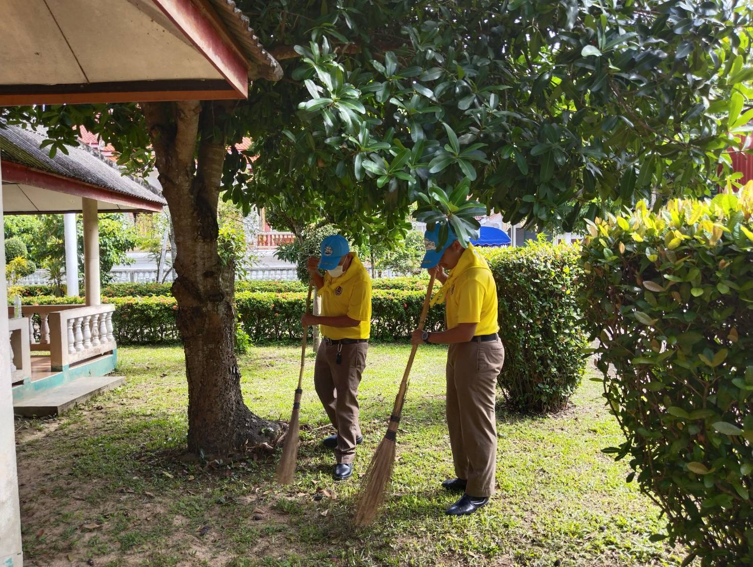สภ.แม่สะเรียง,จิตอาสา กิจกรรมเฉลิมพระเกียรติ รวมพลังสร้างสัปปายะสู่วัด ด้วยวิถี ๕ ส