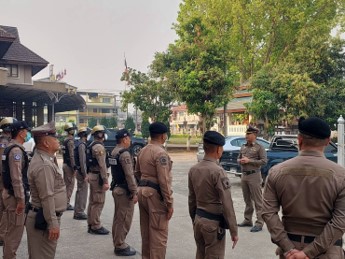 วันที่ 6 มีนาคม 2568 พ.ต.อ.รัฐวิชญ์  วศินพงศ์ธนัช ผู้กำกับการสถานีตำรวจภูธรแม่สะเรียง ได้ชี้แจงเจ้าหน้าที่สายตรวจ และจราจร  โดยกำชับเจ้าหน้าที่ทุกนายห้ามรับสินบนหรือทุจริตในการปฏิบัติหน้าที่โดยเด็ดขาด