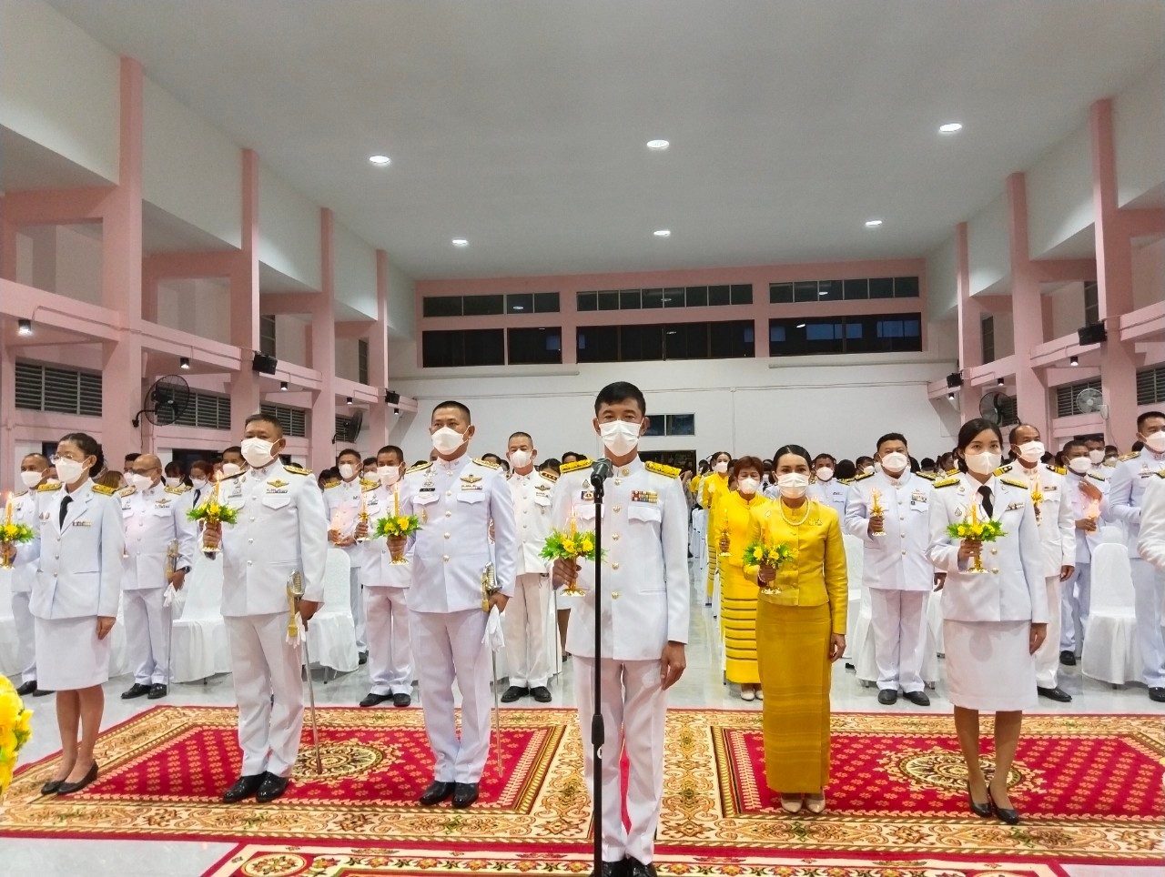 พิธีถวายเครื่องราชสักการะและวางพานพุ่ม และพิธีจุดเทียนถวายพระพรชัยมงคล เนื่องในโอกาสวันเฉลิมพระชนมพรรษา พระบาทสมเด็จพระเจ้าอยู่หัว
