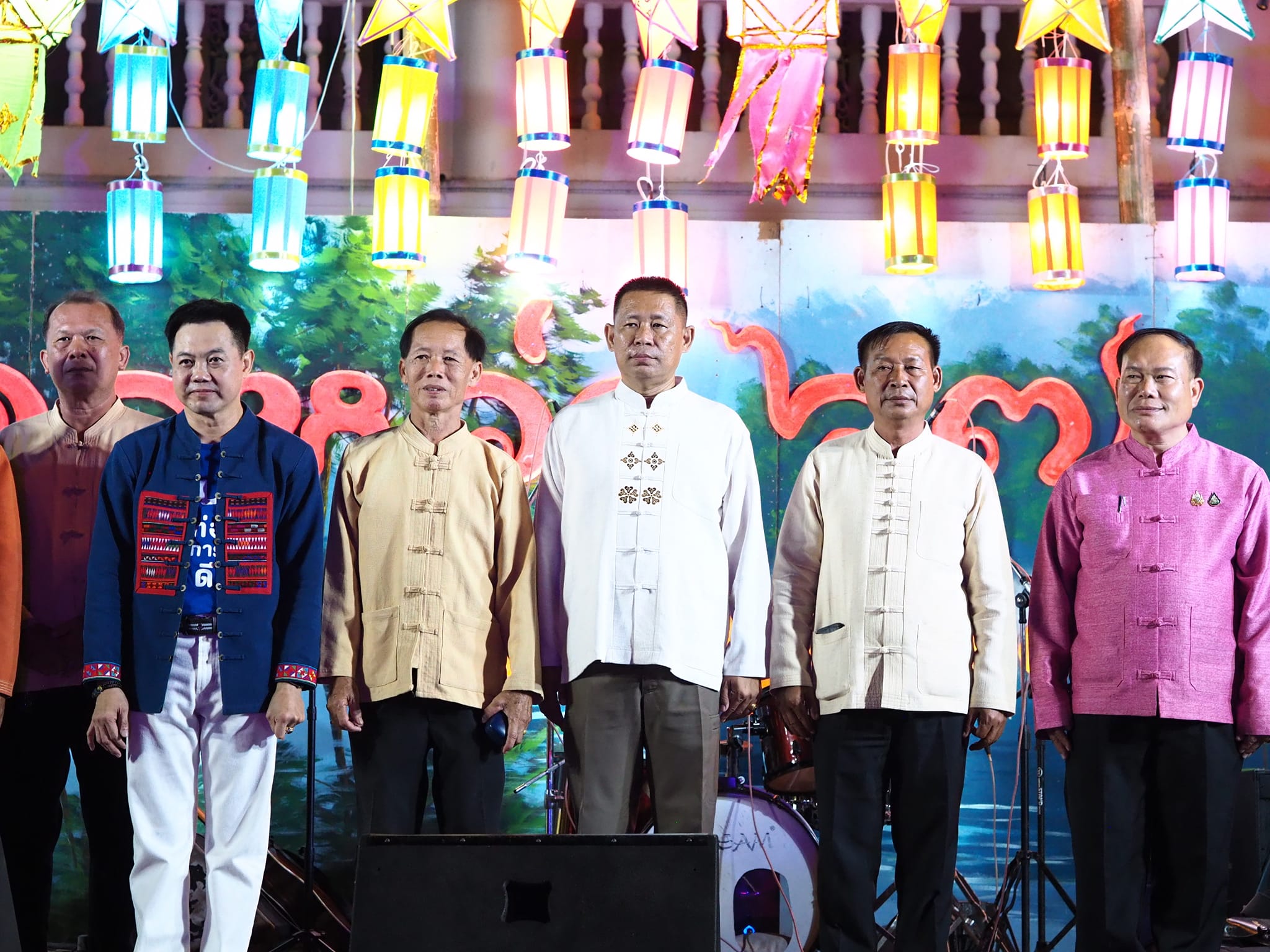 ร่วมพิธีเปิดงาน"มหกรรมวัฒนธรรมชาติพันธุ์เมืองยวมใต้" งานประเพณีออกหว่า